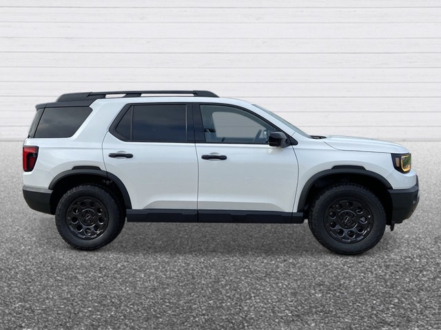 Honda Passport Vehicle Full-screen Gallery Image 06