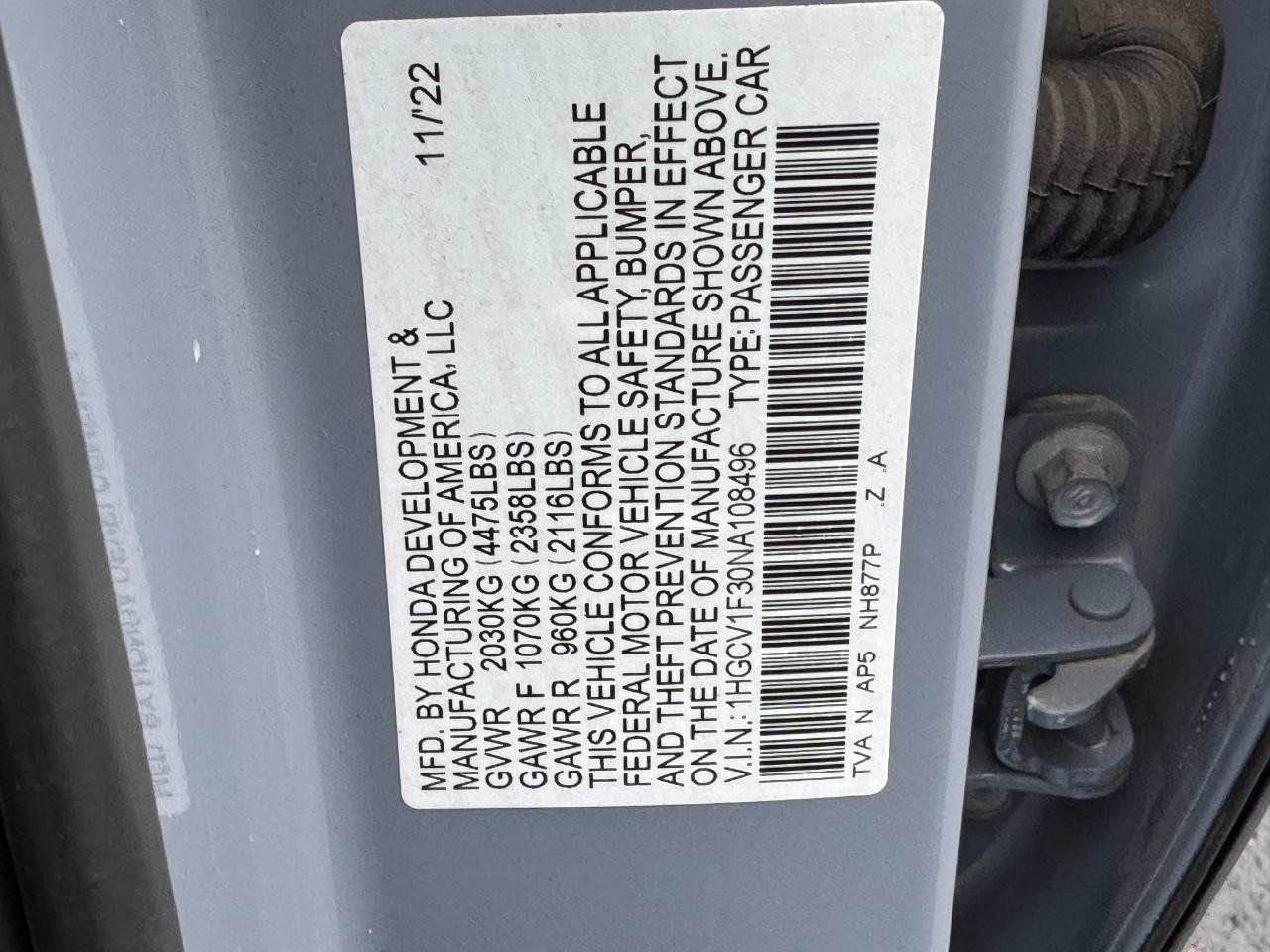 Honda Accord Sedan Vehicle Full-screen Gallery Image 26