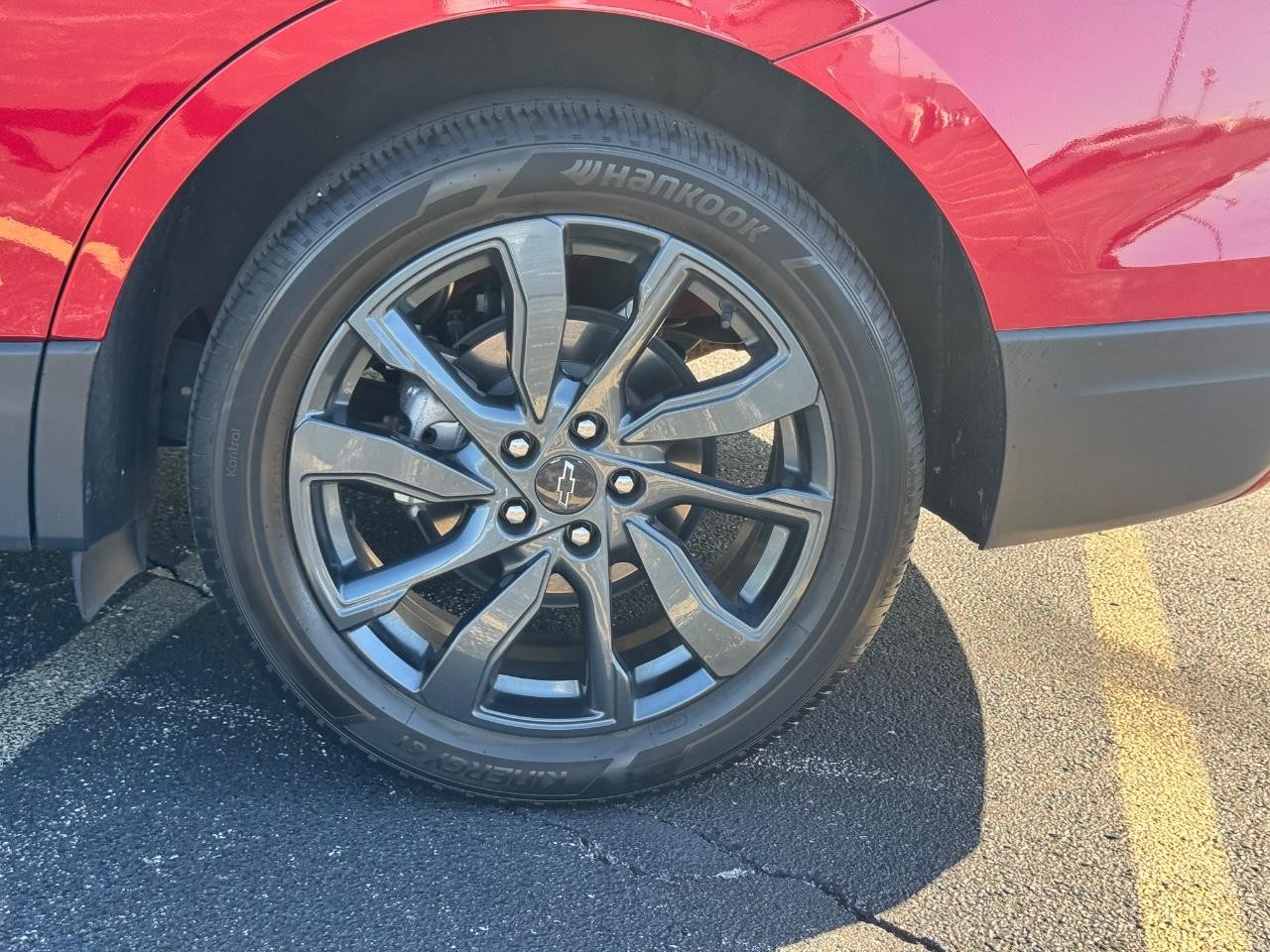 Chevrolet Equinox Vehicle Full-screen Gallery Image 07