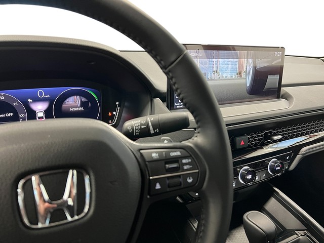 Honda Accord Hybrid Vehicle Full-screen Gallery Image 23