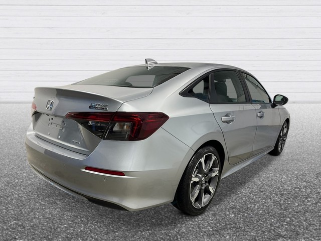 Honda Civic Sedan Hybrid Vehicle Full-screen Gallery Image 05
