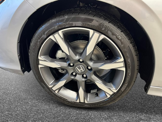 Honda Civic Sedan Hybrid Vehicle Full-screen Gallery Image 11