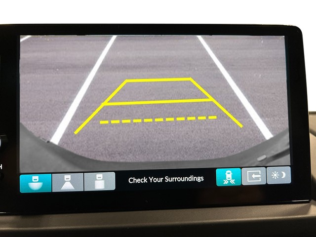 Honda Pilot Vehicle Full-screen Gallery Image 26