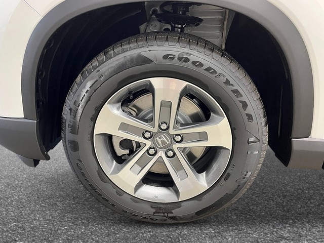 Honda Pilot Vehicle Full-screen Gallery Image 11