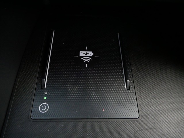 Honda Pilot Vehicle Full-screen Gallery Image 22