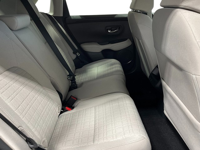 Honda HR-V Vehicle Full-screen Gallery Image 21