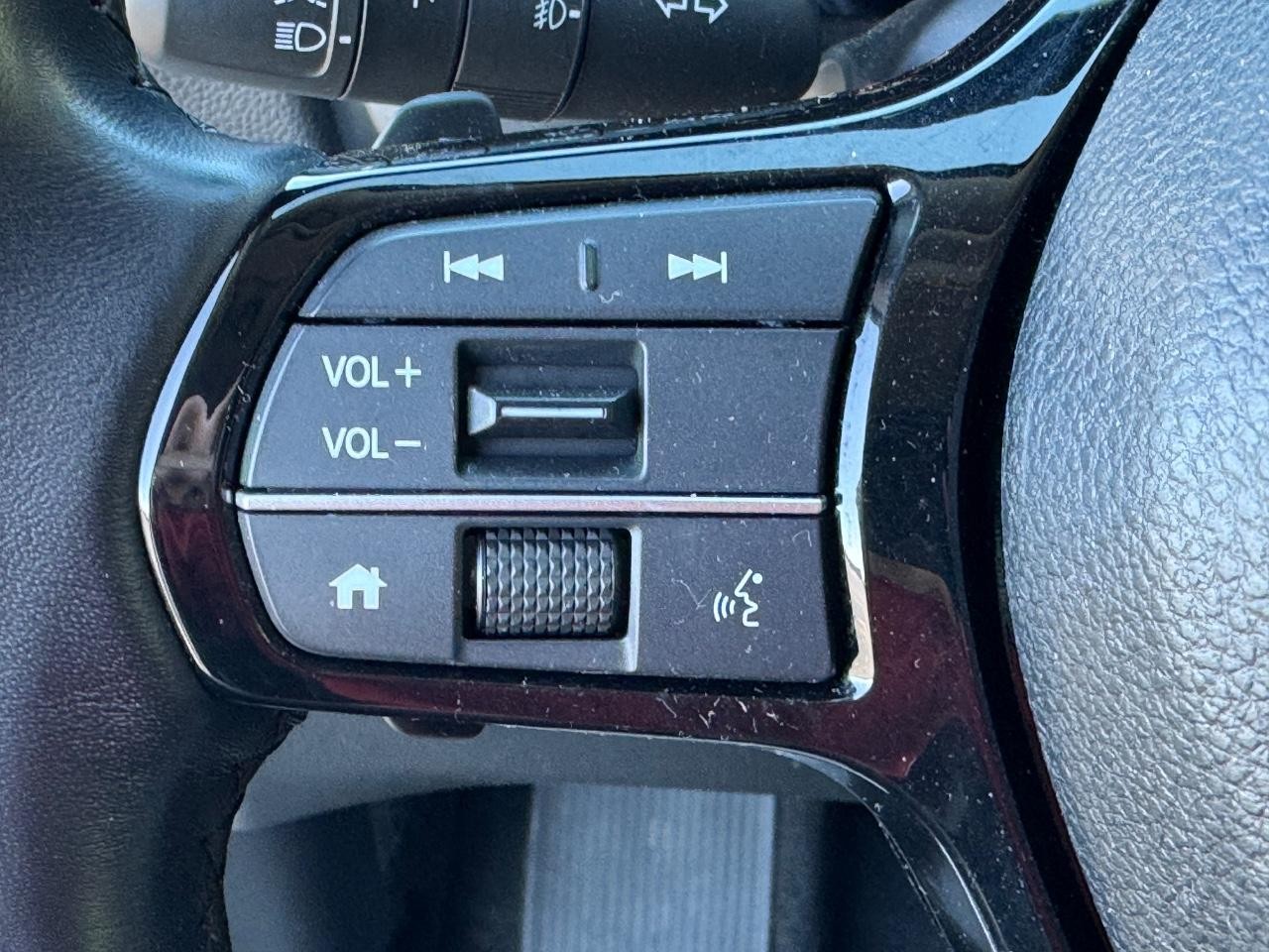 Honda Pilot Vehicle Full-screen Gallery Image 21