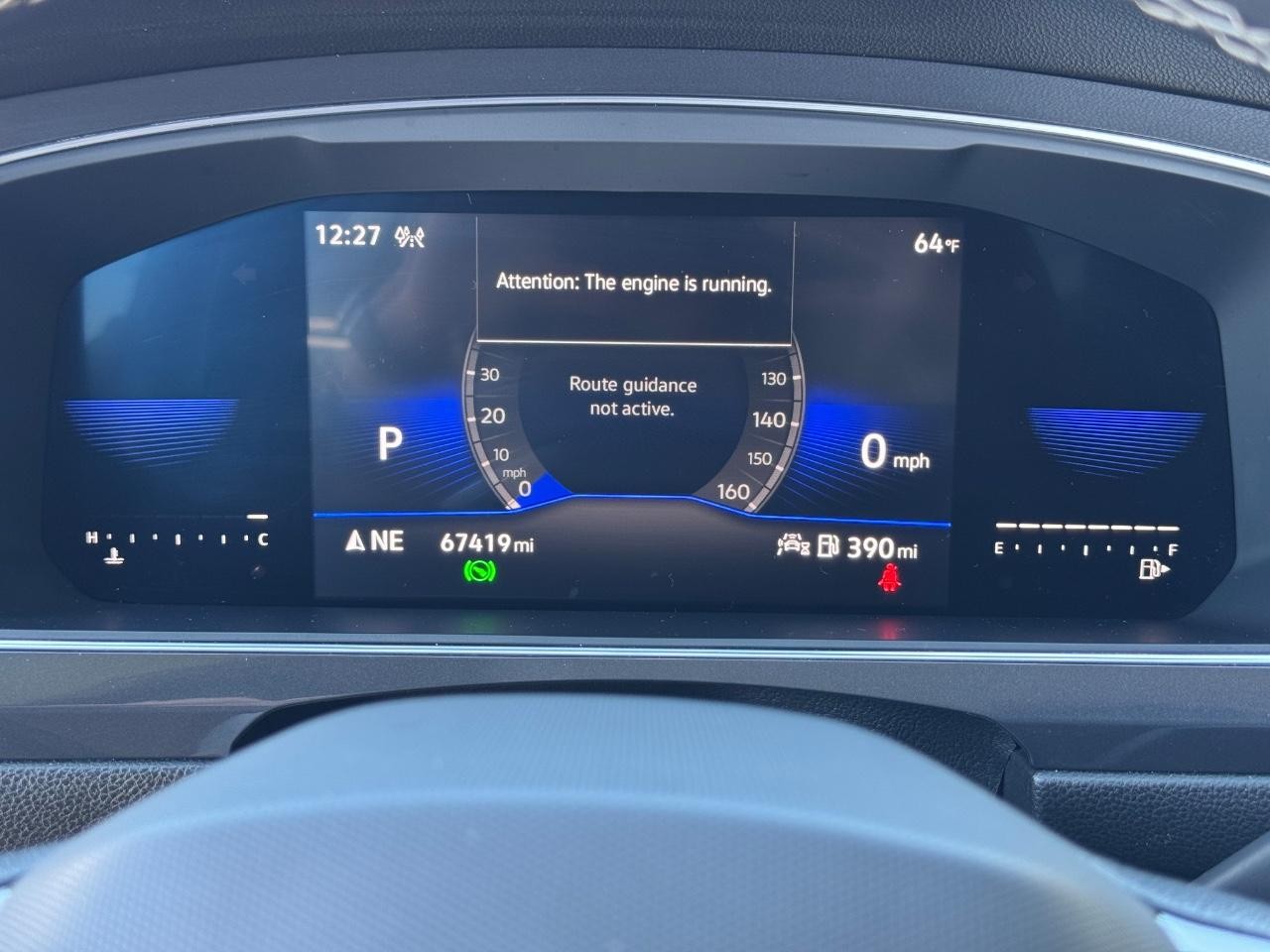 Volkswagen Tiguan Vehicle Full-screen Gallery Image 20