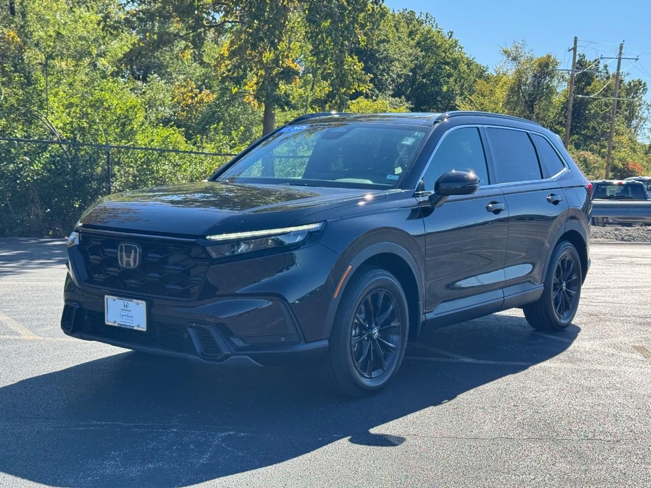 Honda CR-V Hybrid Vehicle Full-screen Gallery Image 08