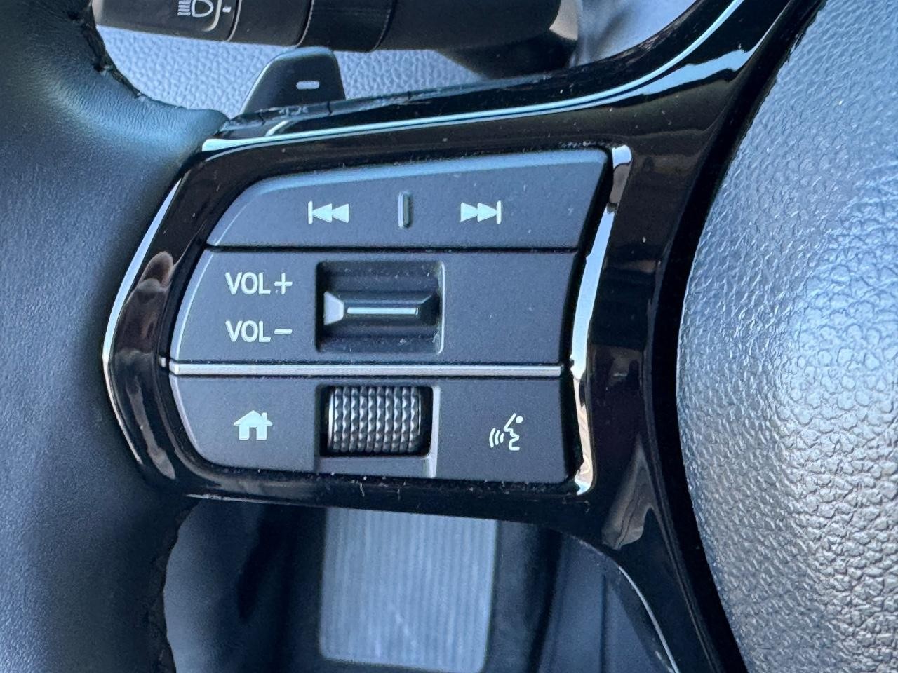 Honda Pilot Vehicle Full-screen Gallery Image 22