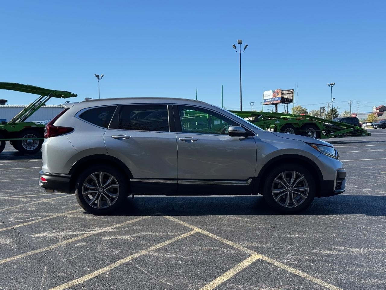 Honda CR-V Vehicle Full-screen Gallery Image 02