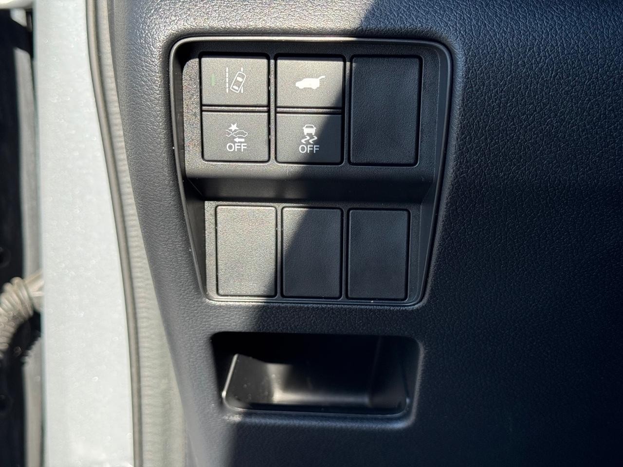 Honda CR-V Vehicle Full-screen Gallery Image 22