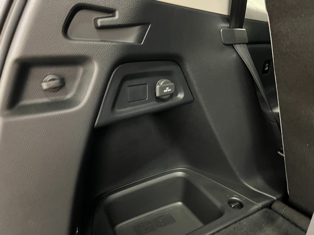 Honda Pilot Vehicle Full-screen Gallery Image 32