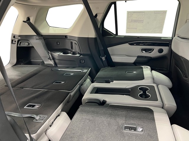 Honda Pilot Vehicle Full-screen Gallery Image 35