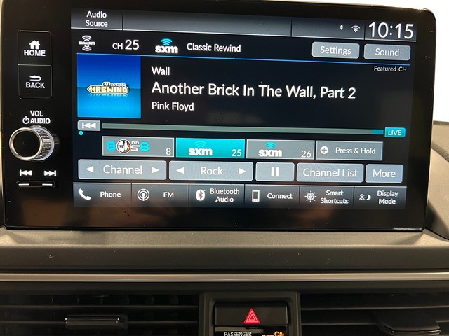 Honda Pilot Vehicle Full-screen Gallery Image 26