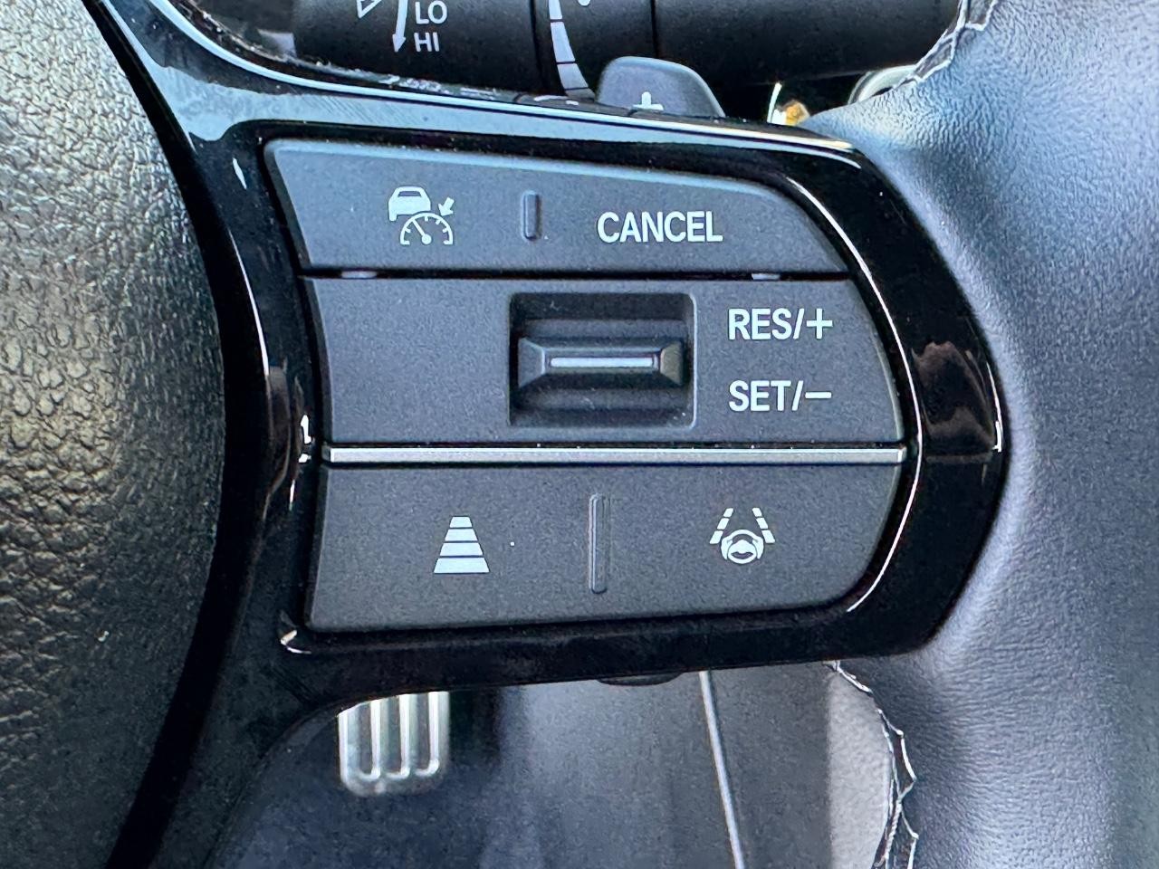 Honda Civic Sedan Hybrid Vehicle Full-screen Gallery Image 21