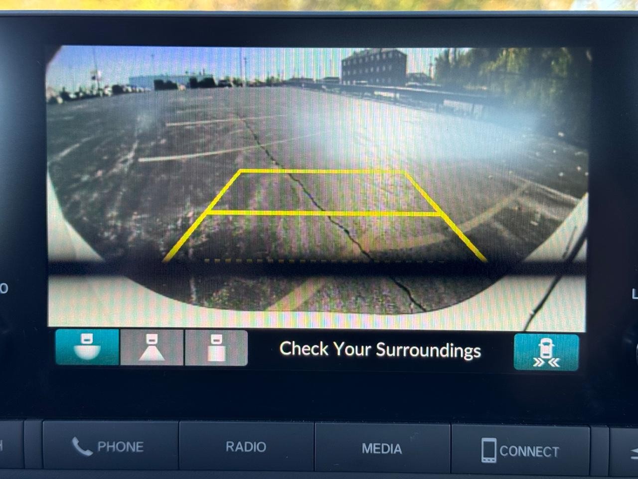 Honda Civic Sedan Hybrid Vehicle Full-screen Gallery Image 23