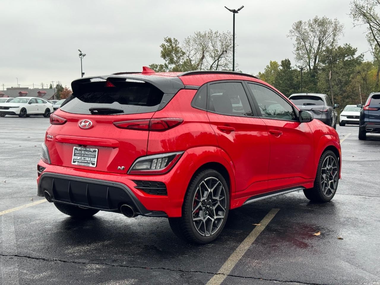 Hyundai Kona N Vehicle Full-screen Gallery Image 03