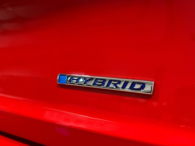 Honda Civic Sedan Hybrid Vehicle Full-screen Gallery Image 07