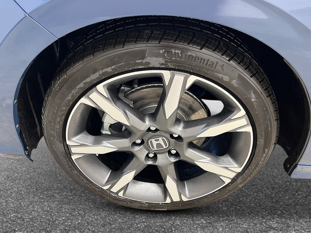 Honda Civic Sedan Hybrid Vehicle Full-screen Gallery Image 11