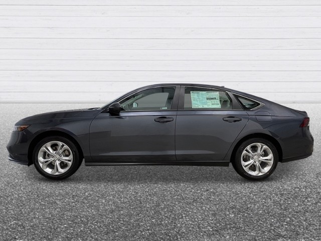 Honda Accord Sedan Vehicle Full-screen Gallery Image 02