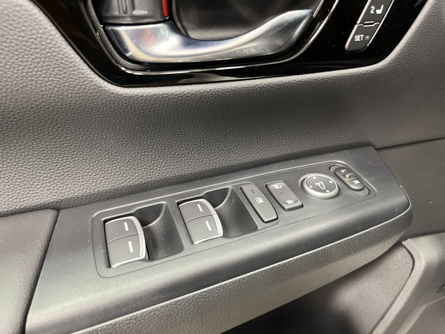 Honda CR-V Vehicle Full-screen Gallery Image 14