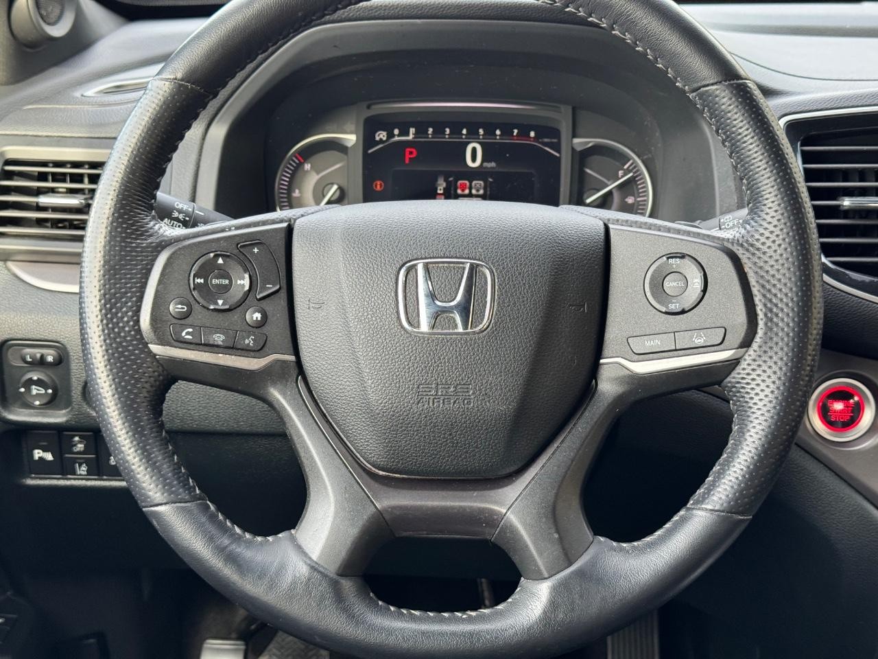 Honda Passport Vehicle Full-screen Gallery Image 12