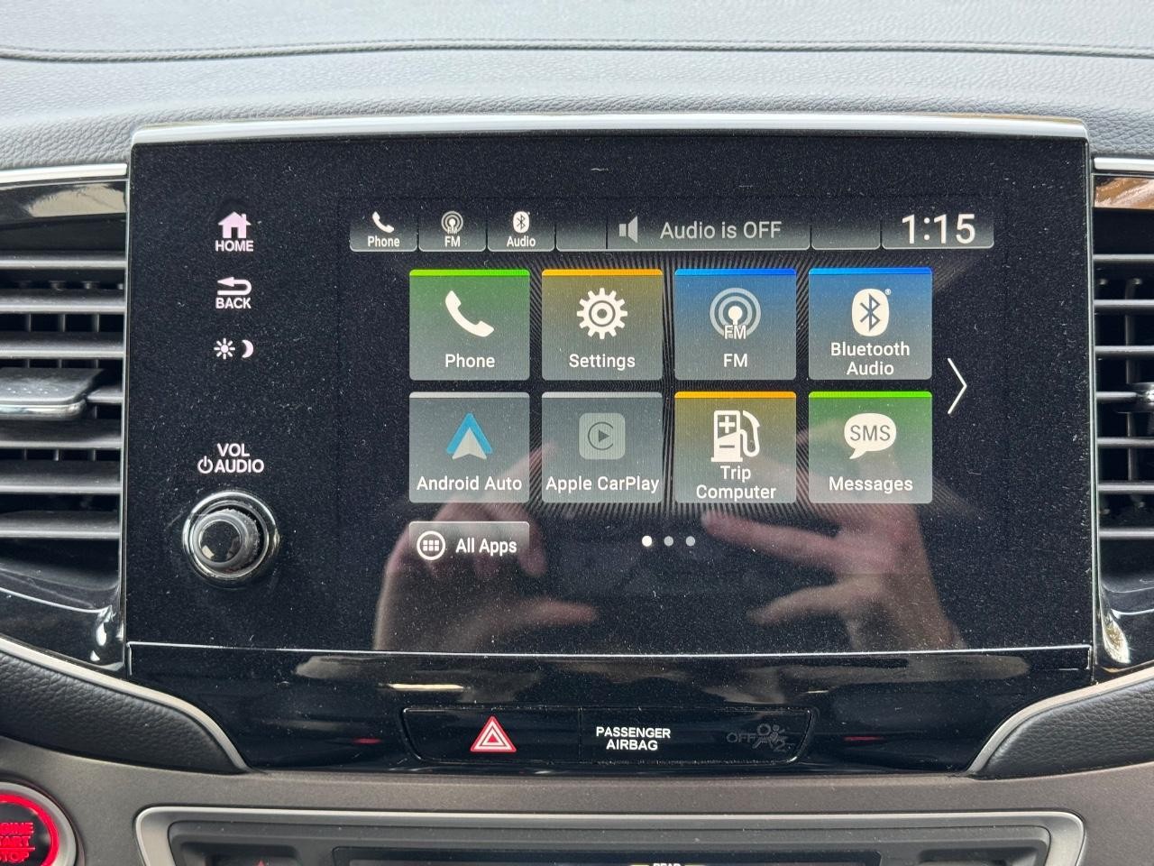 Honda Passport Vehicle Full-screen Gallery Image 13