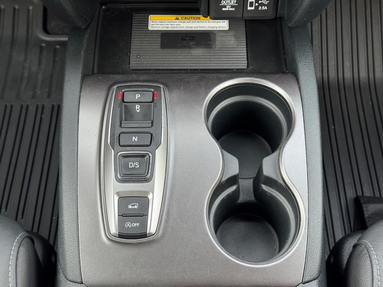 Honda Passport Vehicle Full-screen Gallery Image 15