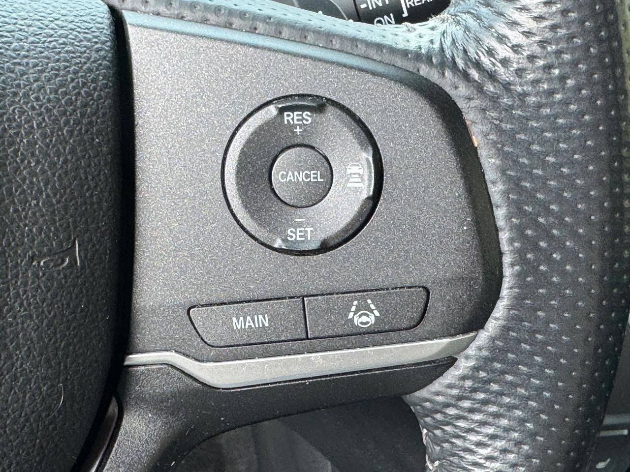 Honda Passport Vehicle Full-screen Gallery Image 22