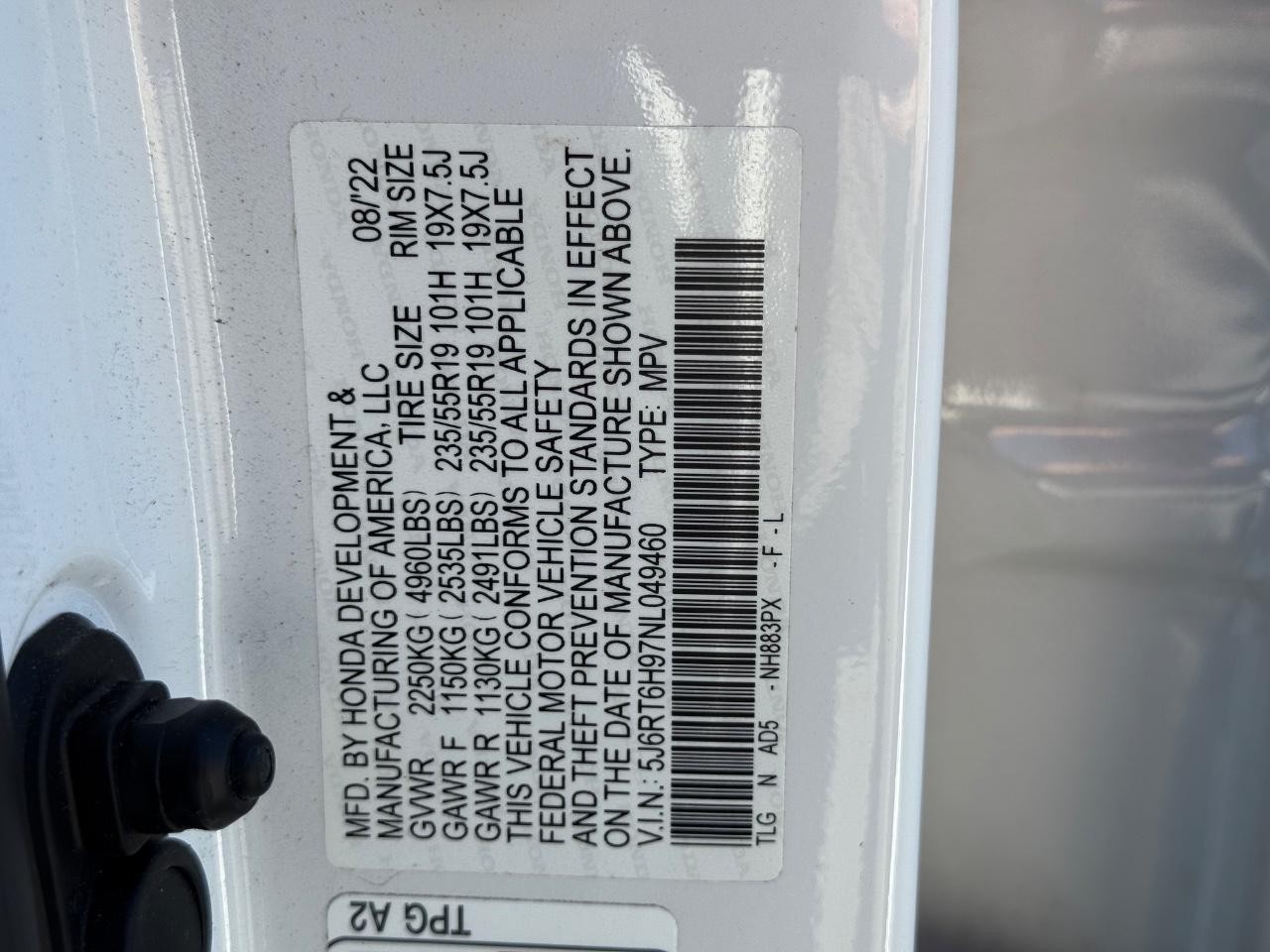 Honda CR-V Hybrid Vehicle Full-screen Gallery Image 27