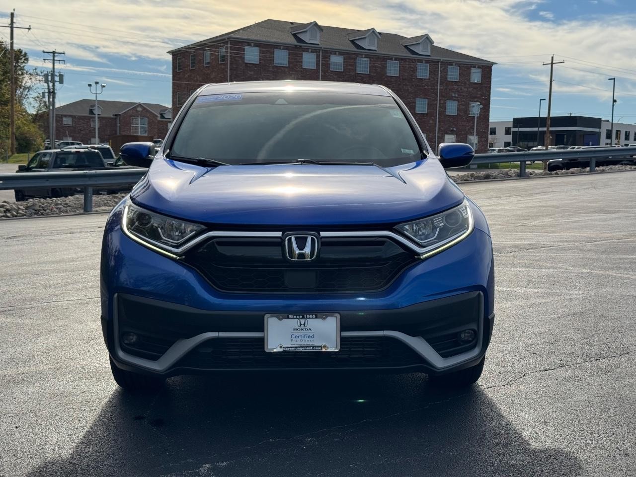 Honda CR-V Vehicle Full-screen Gallery Image 09