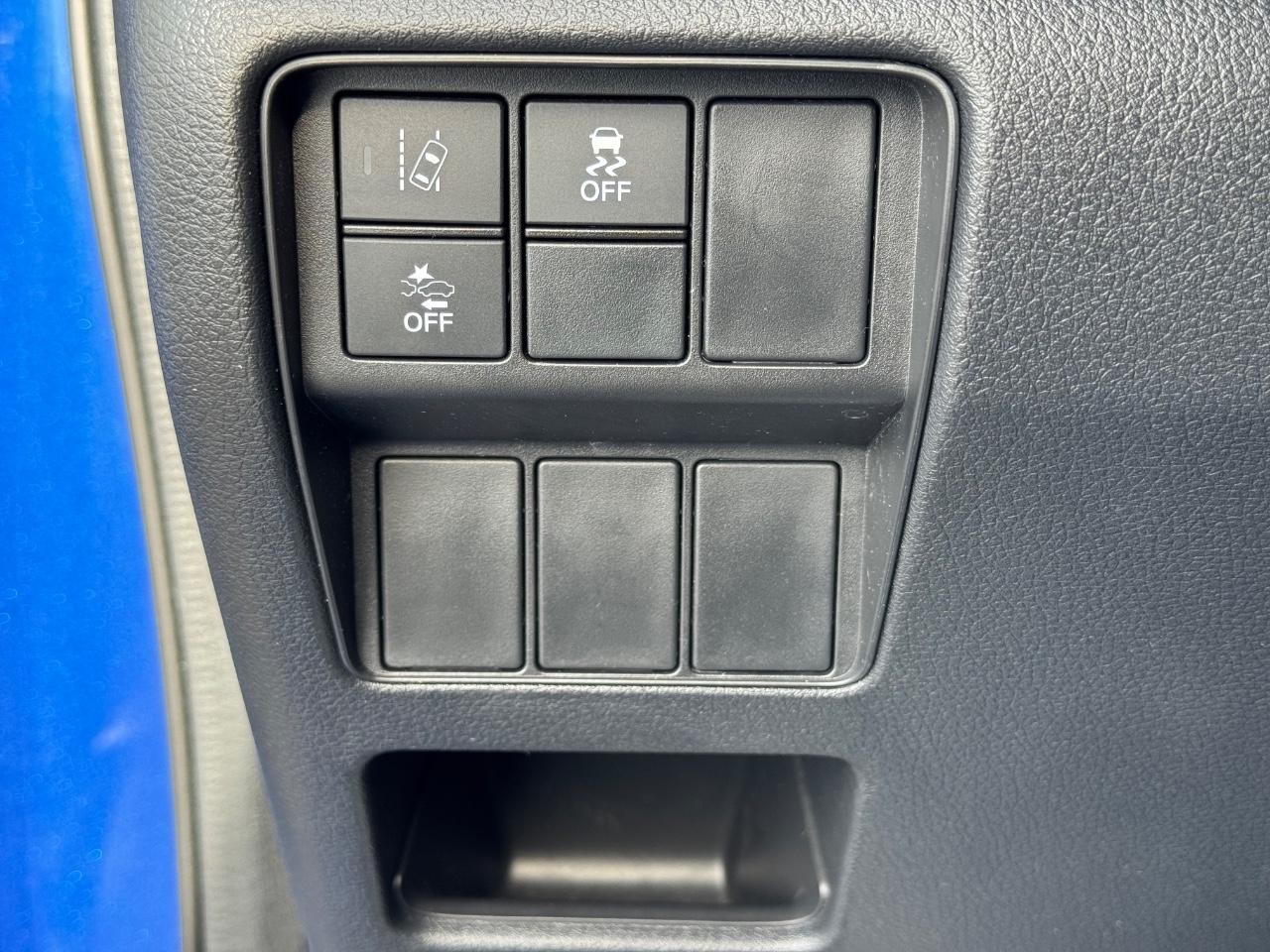 Honda CR-V Vehicle Full-screen Gallery Image 22