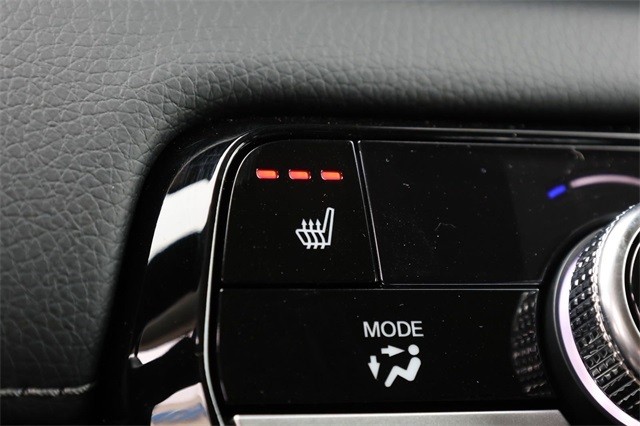 Honda Pilot Vehicle Full-screen Gallery Image 15