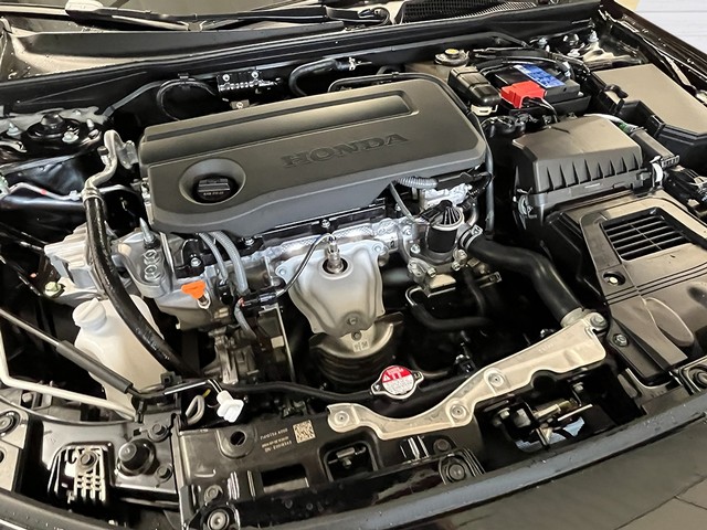 Honda Civic Sedan Vehicle Full-screen Gallery Image 12