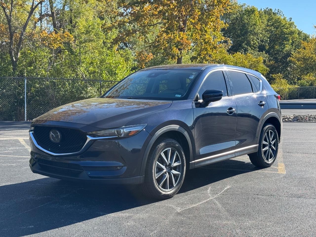 Mazda CX-5 Vehicle Full-screen Gallery Image 08