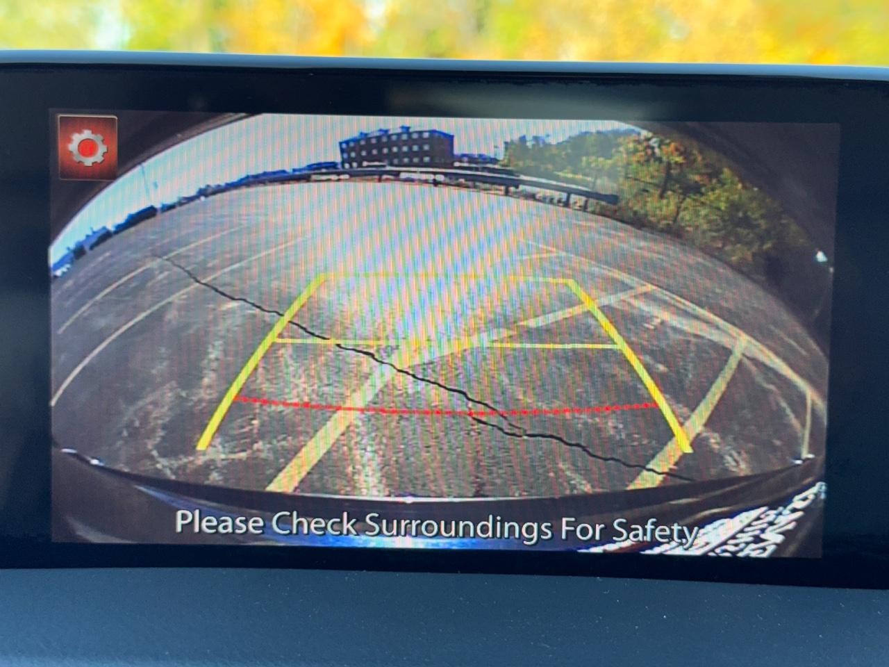 Mazda CX-5 Vehicle Full-screen Gallery Image 24