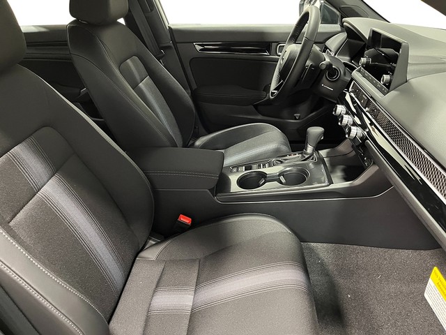 Honda Civic Sedan Hybrid Vehicle Full-screen Gallery Image 26