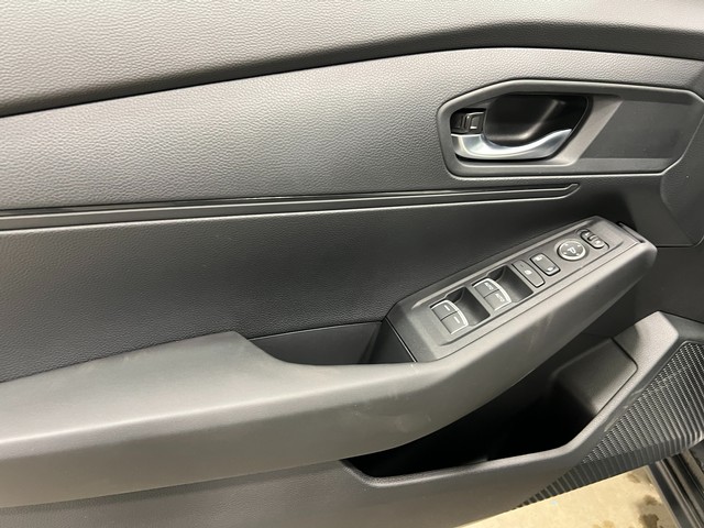 Honda Accord Sedan Vehicle Full-screen Gallery Image 14