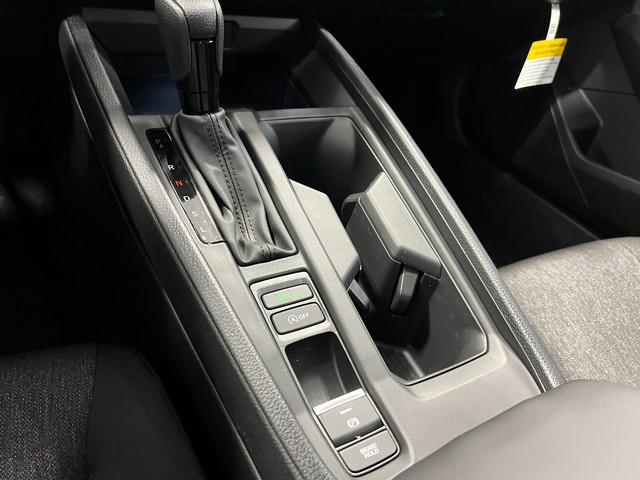 Honda Accord Sedan Vehicle Full-screen Gallery Image 18