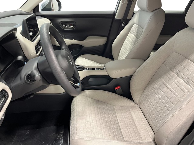 Honda HR-V Vehicle Full-screen Gallery Image 12