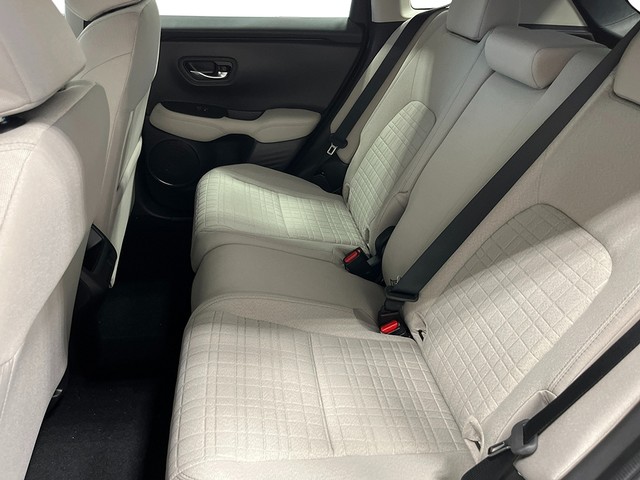 Honda HR-V Vehicle Full-screen Gallery Image 21