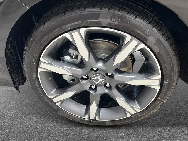 Honda Civic Sedan Hybrid Vehicle Full-screen Gallery Image 11