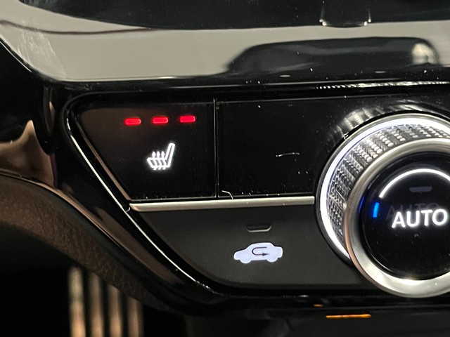 Honda Civic Sedan Hybrid Vehicle Full-screen Gallery Image 22