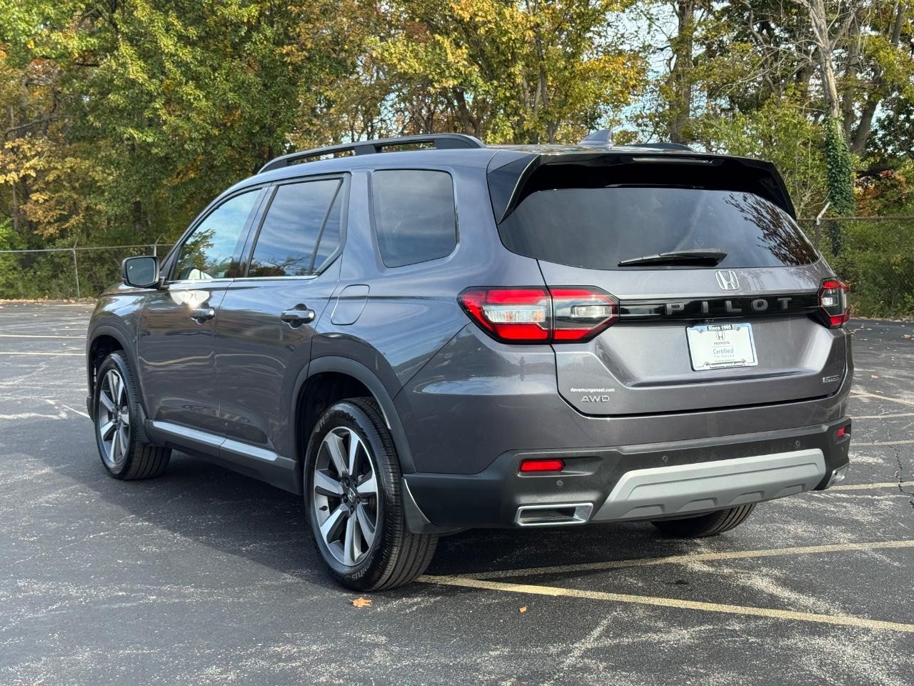 Honda Pilot Vehicle Full-screen Gallery Image 06