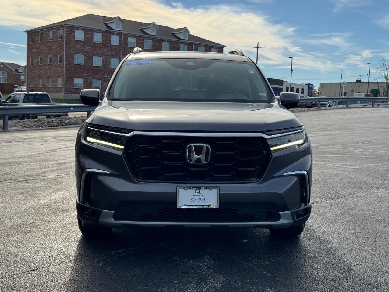 Honda Pilot Vehicle Full-screen Gallery Image 09