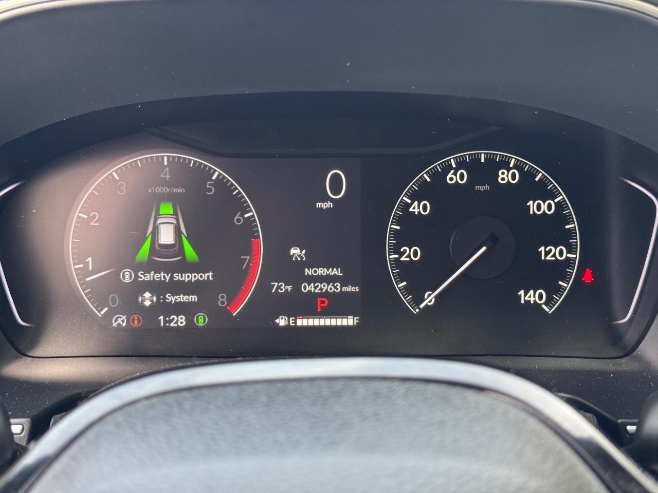 Honda Pilot Vehicle Full-screen Gallery Image 21