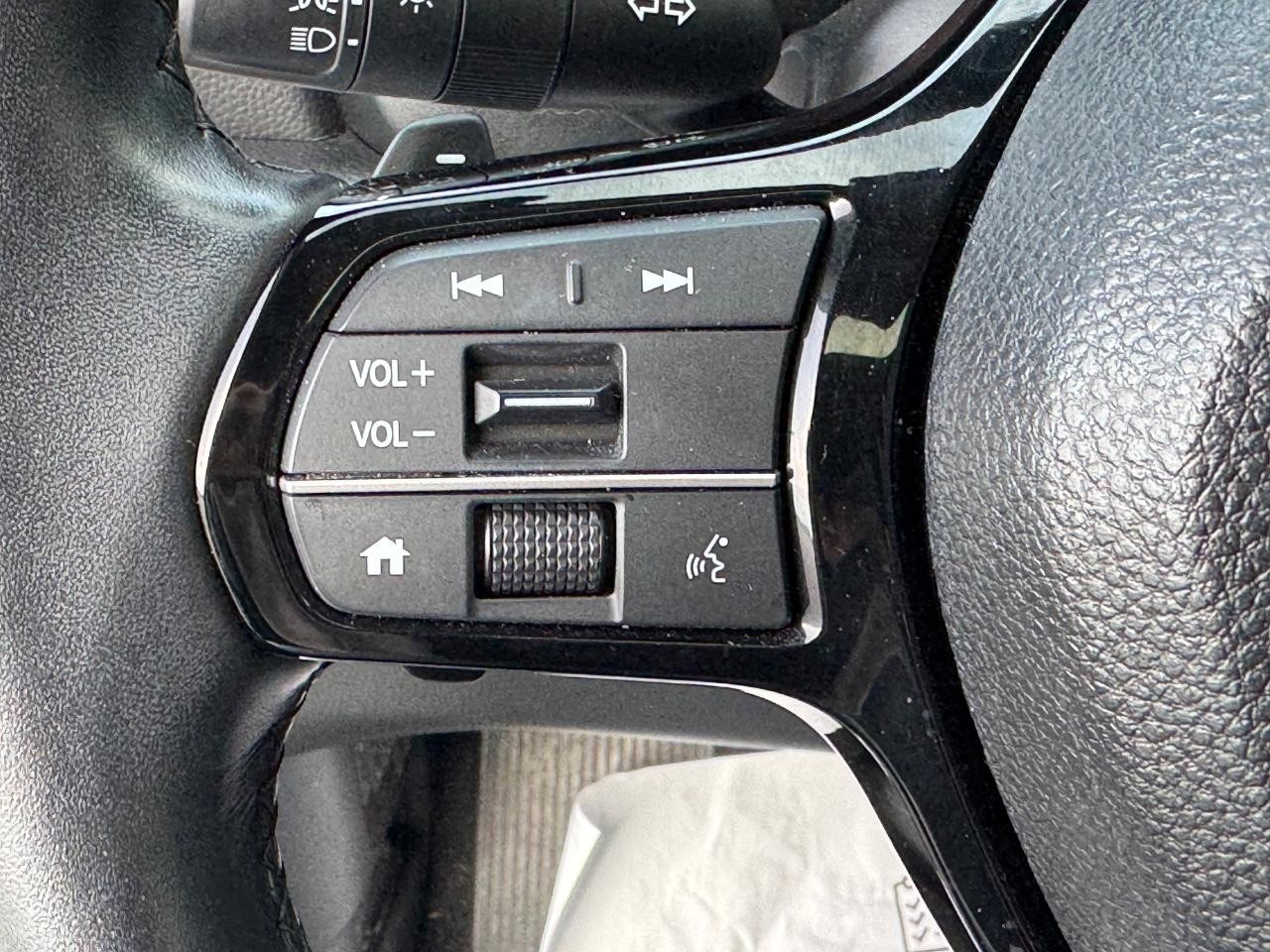 Honda Pilot Vehicle Full-screen Gallery Image 22