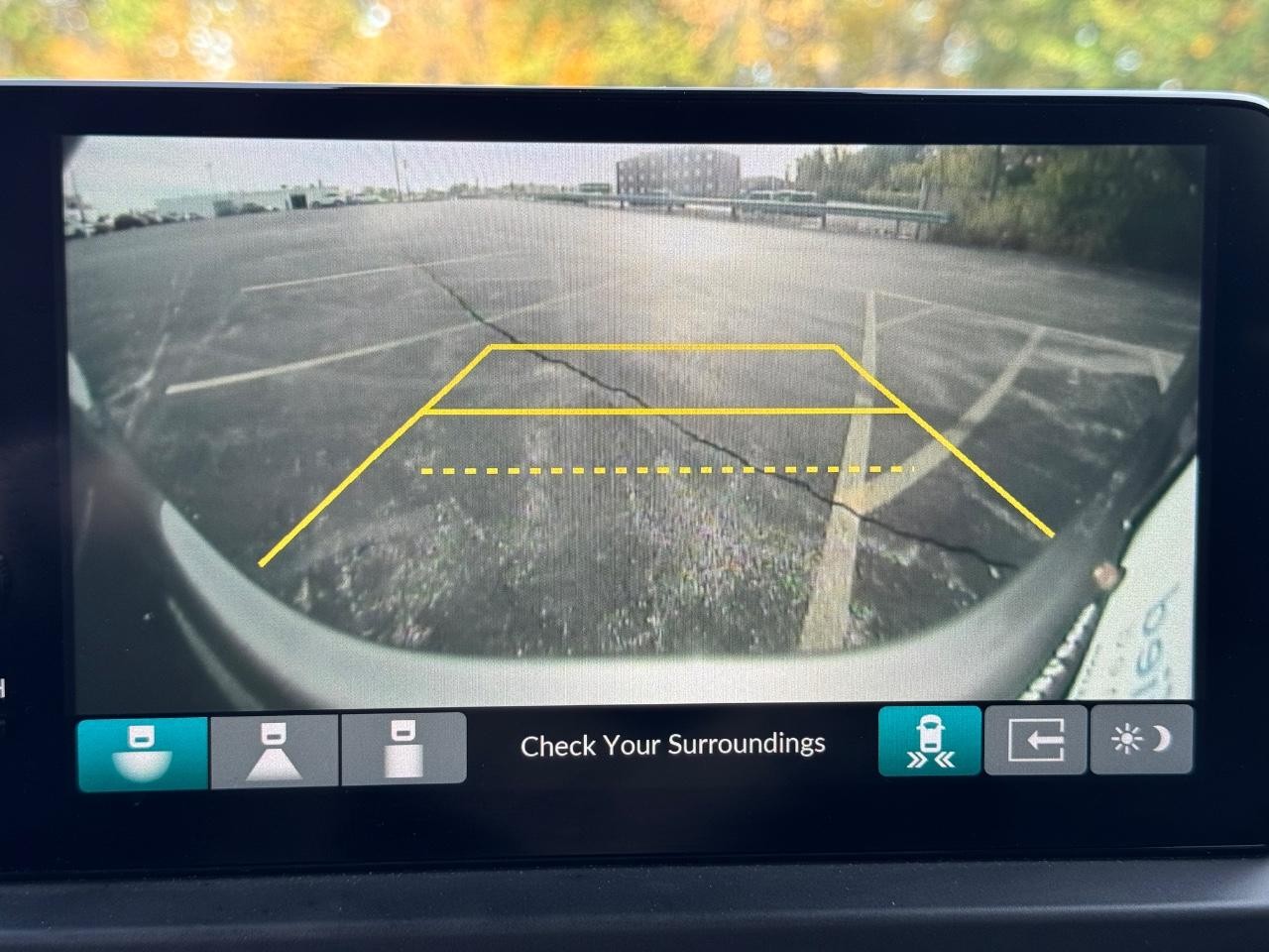 Honda Pilot Vehicle Full-screen Gallery Image 25