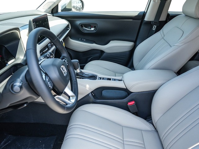 Honda HR-V Vehicle Full-screen Gallery Image 11